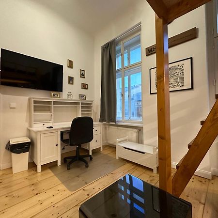Cozy New Loft Apartment براغ المظهر الخارجي الصورة
