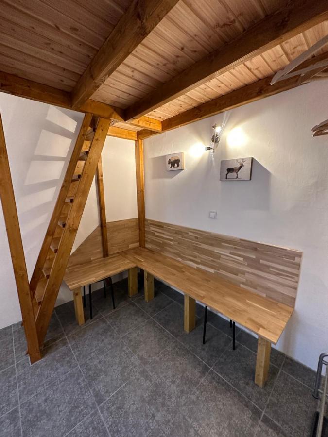 Cozy New Loft Apartment براغ المظهر الخارجي الصورة