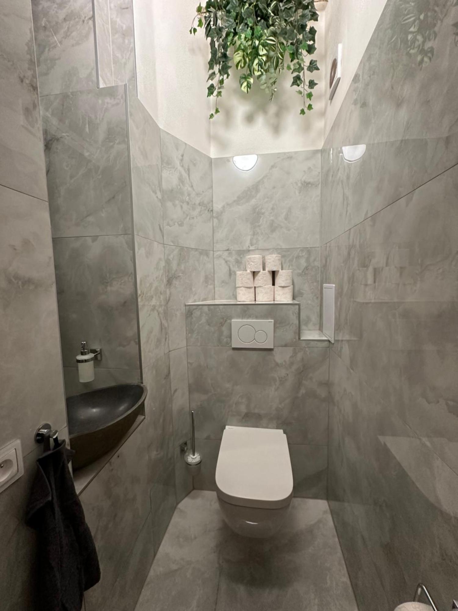 Cozy New Loft Apartment براغ المظهر الخارجي الصورة